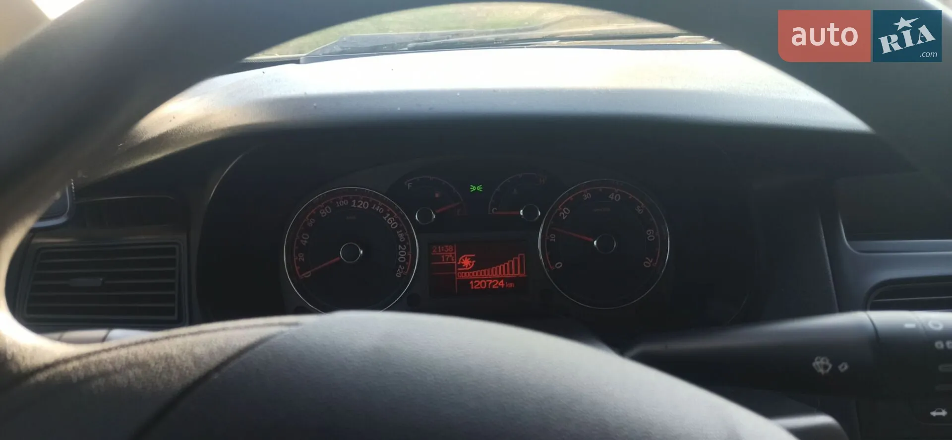2012 Fiat Linea - мініатюра 3