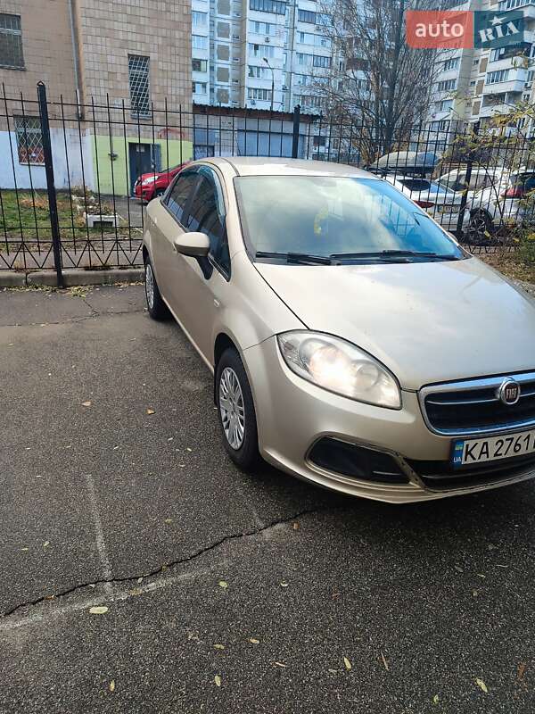 Седан Fiat Linea 2014 в Киеве