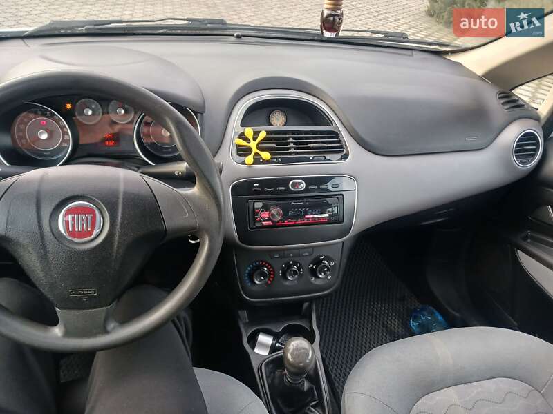 Седан Fiat Linea 2013 в Павлограді фото 10 Седан Fiat Linea 2013 в Павлограді