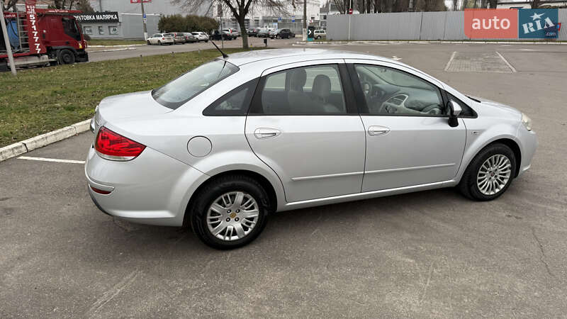 Седан Fiat Linea 2013 в Киеве