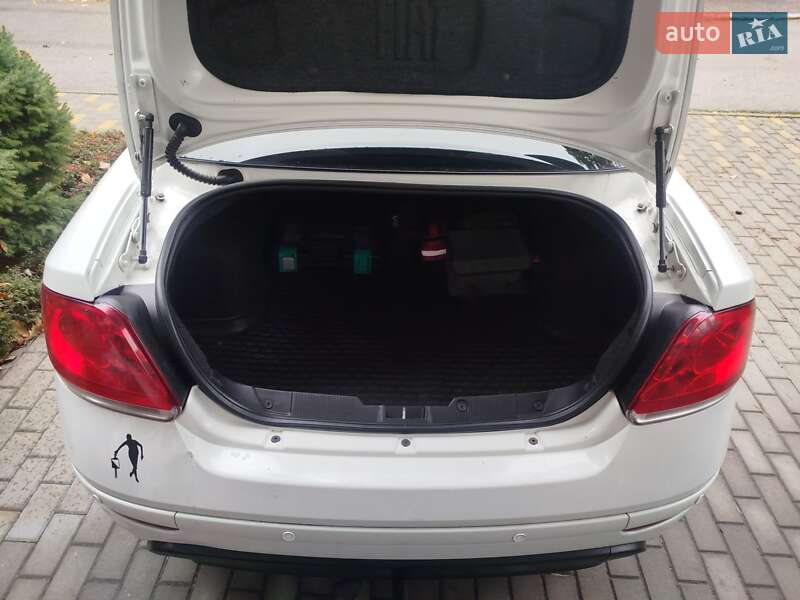 Седан Fiat Linea 2013 в Киеве