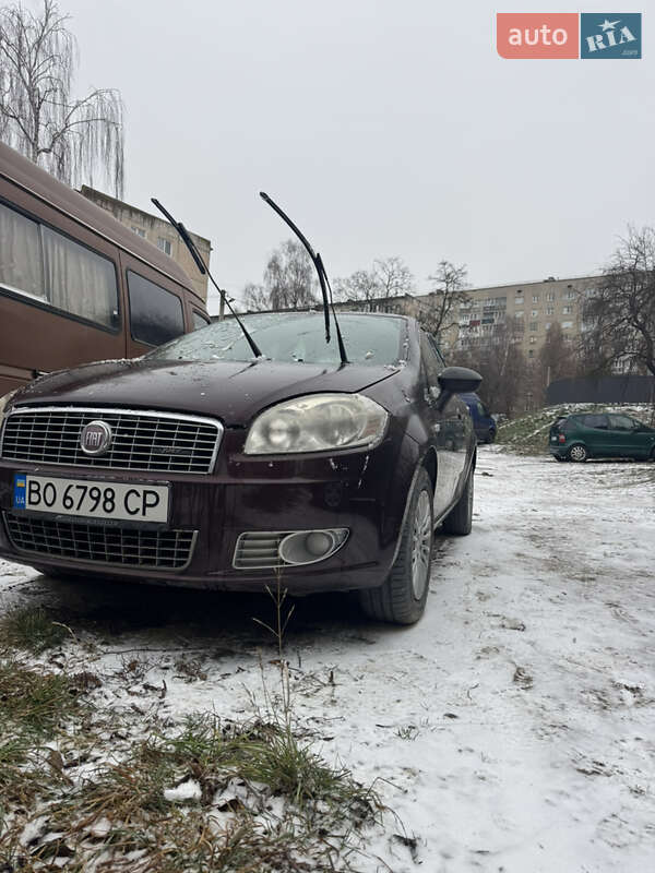 Седан Fiat Linea 2011 в Тернополе