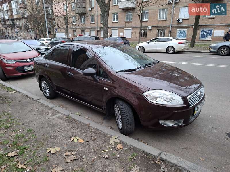 Седан Fiat Linea 2012 в Киеве