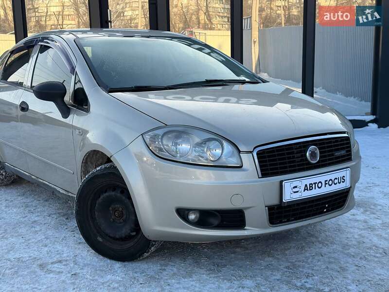 Седан Fiat Linea 2007 в Киеве
