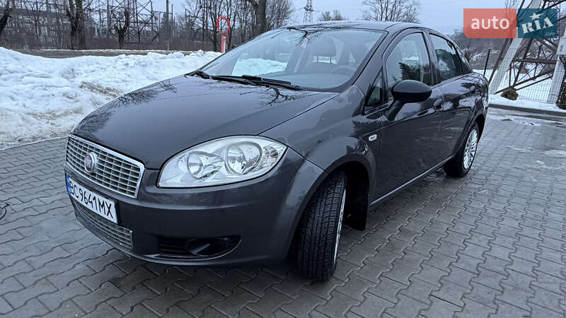 Fiat Linea 2011