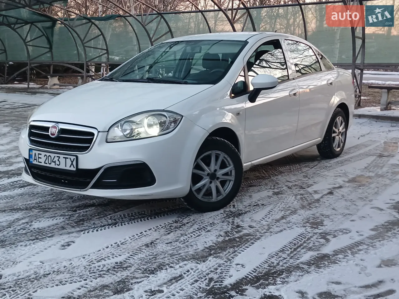 2013 Fiat Linea - мініатюра 34