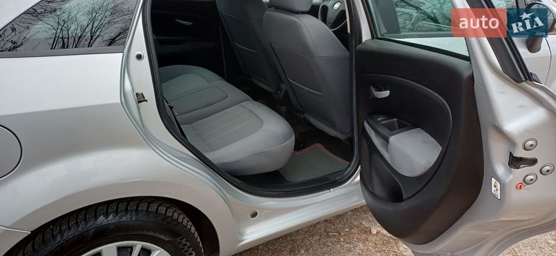 Седан Fiat Linea 2012 в Кропивницькому