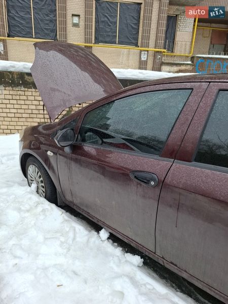 Седан Fiat Linea 2012 в Києві