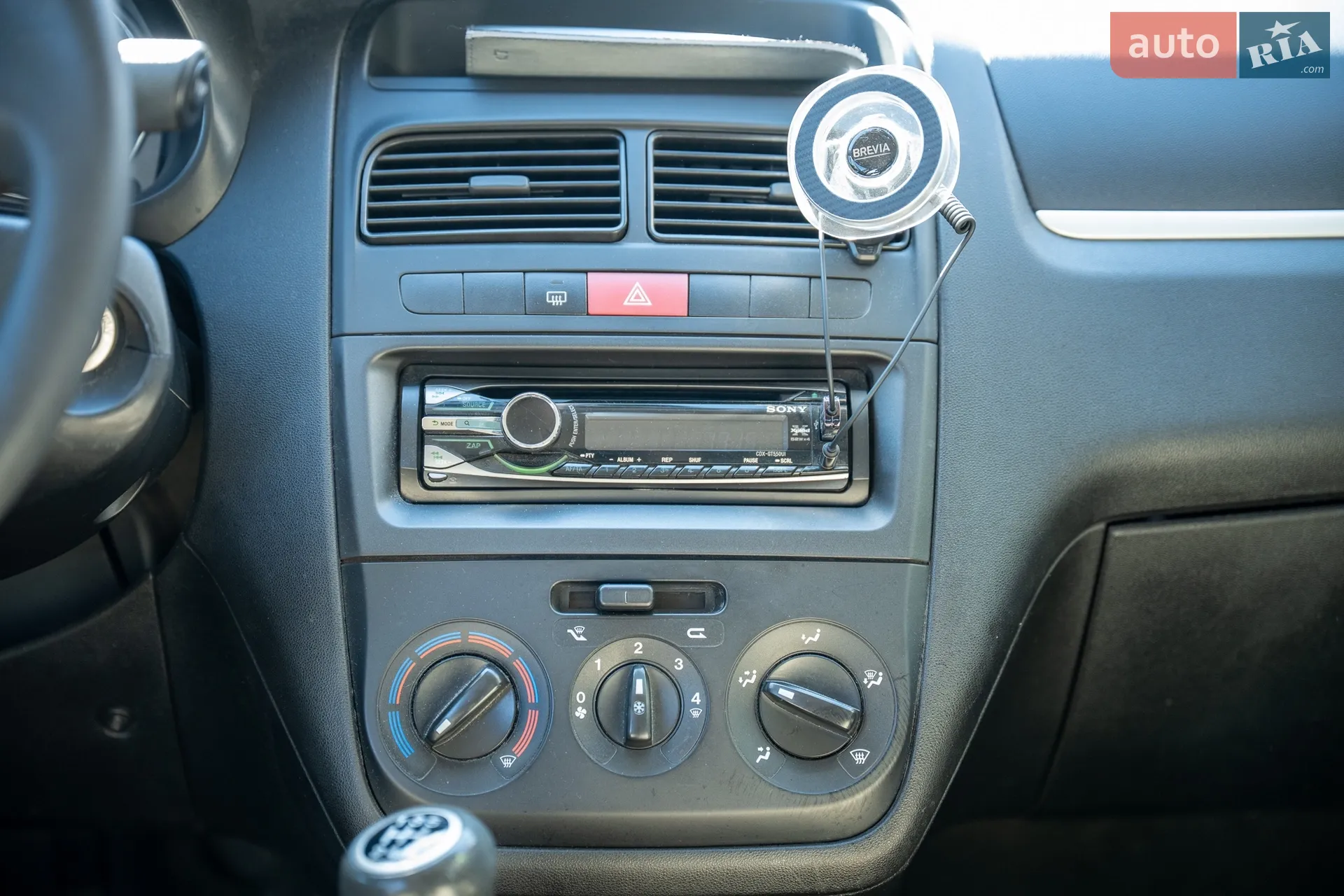 2010 Fiat Linea - мініатюра 27