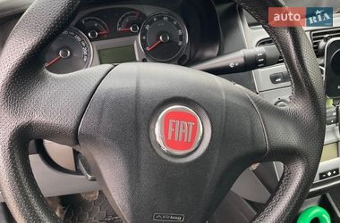 Седан Fiat Linea 2012 в Кривому Розі