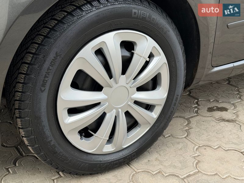 Седан Fiat Linea 2007 в Николаеве фото 17 Седан Fiat Linea 2007 в Николаеве