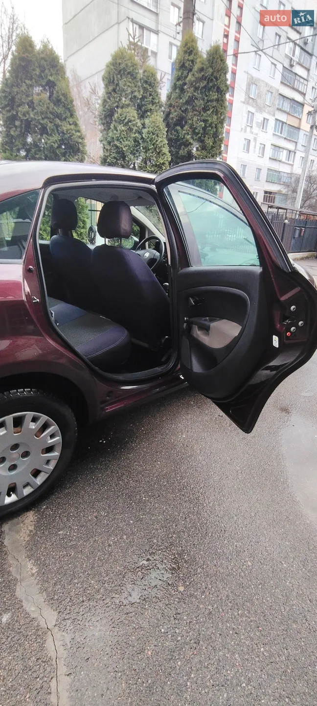 2012 Fiat Linea - мініатюра 10