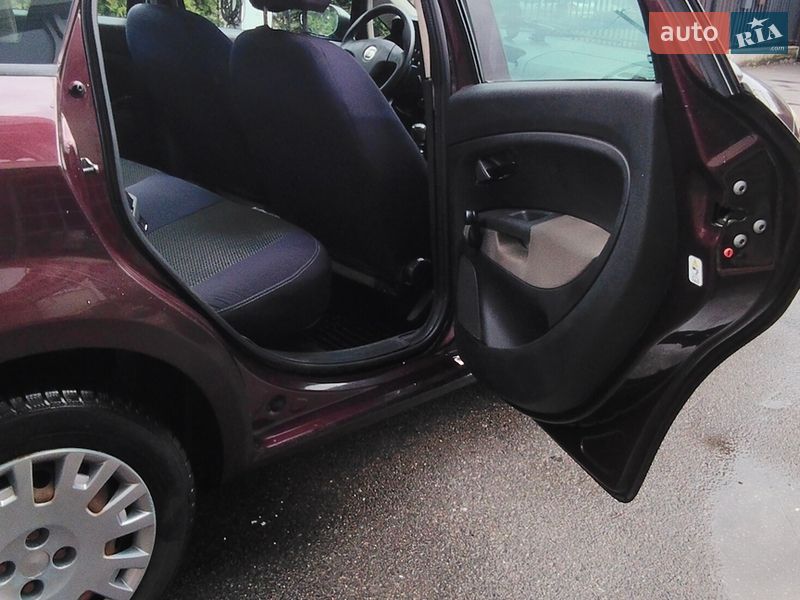 Седан Fiat Linea 2012 в Броварах