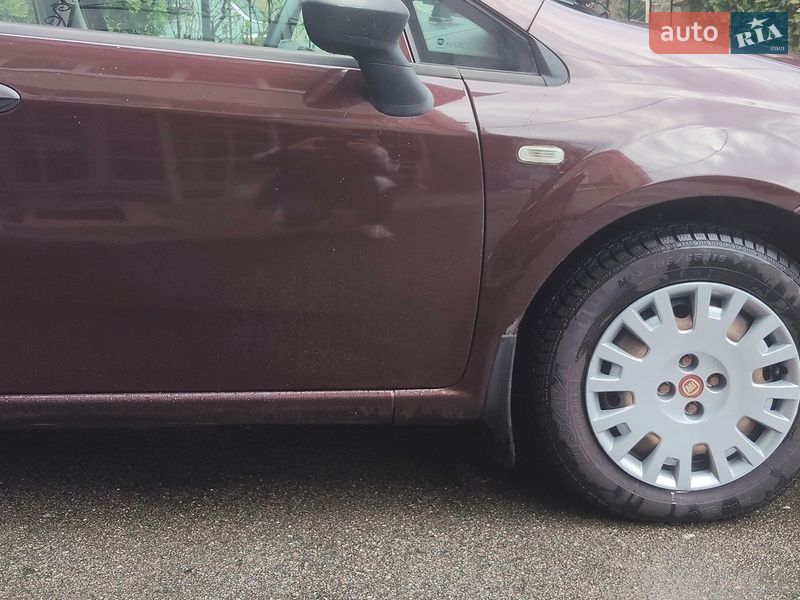 Седан Fiat Linea 2012 в Броварах