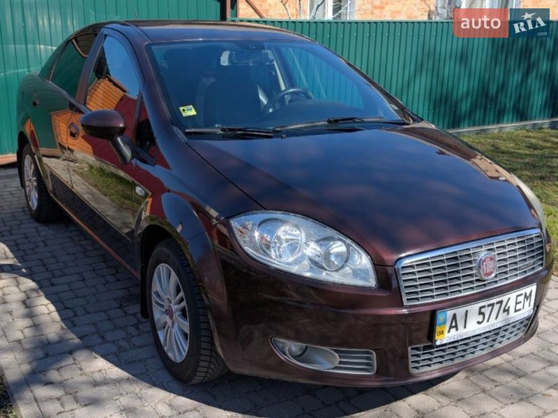 Fiat Linea 2011