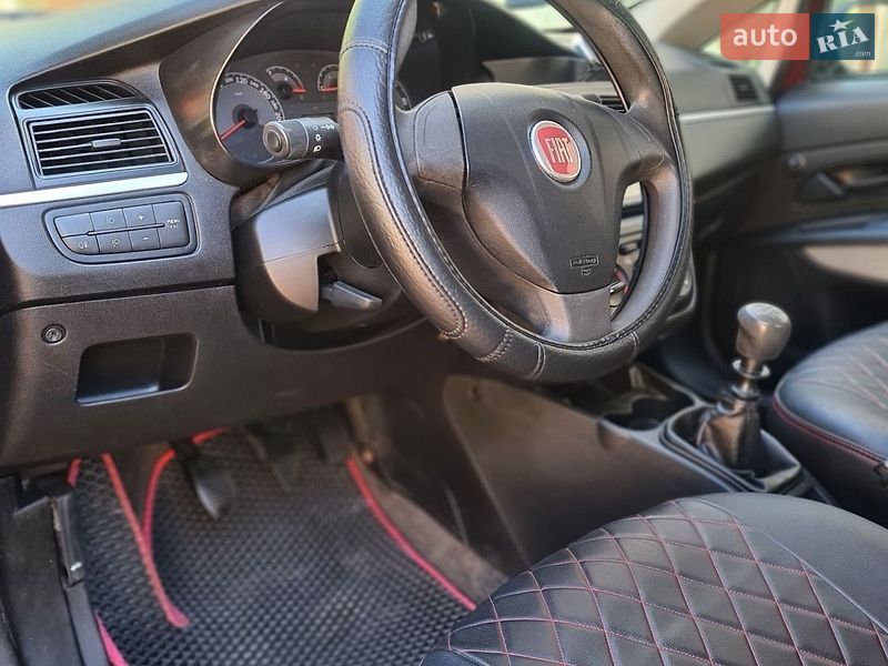 Седан Fiat Linea 2010 в Житомире