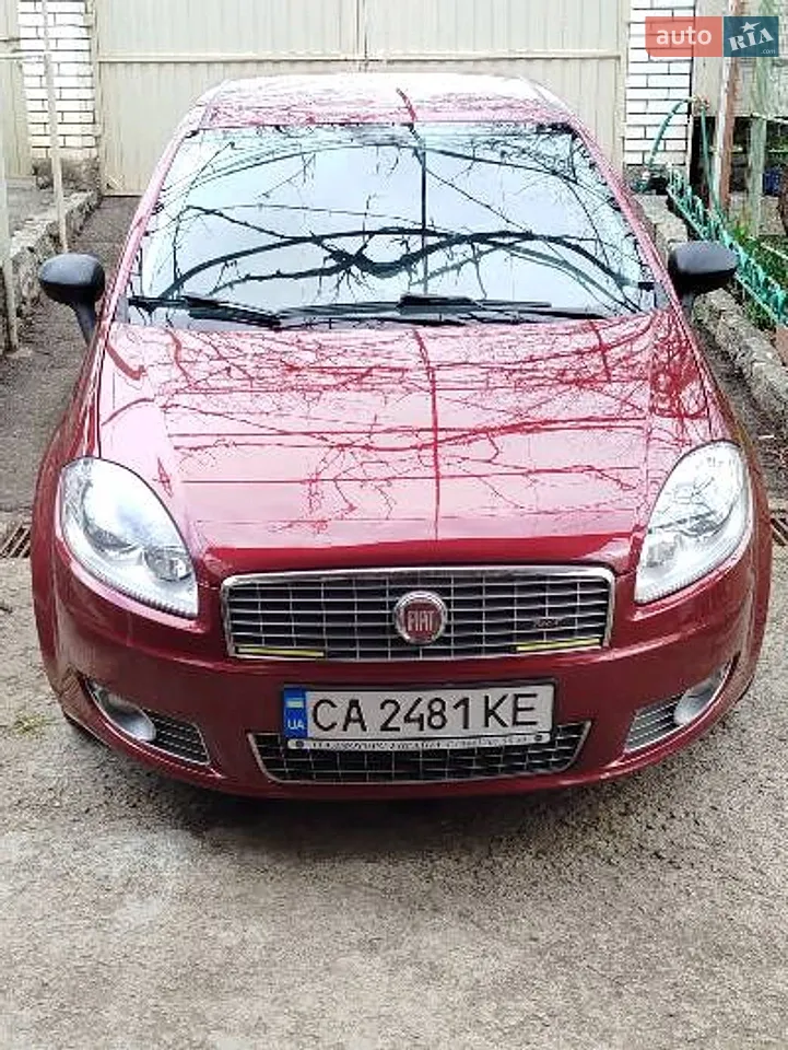 2010 Fiat Linea - мініатюра 24