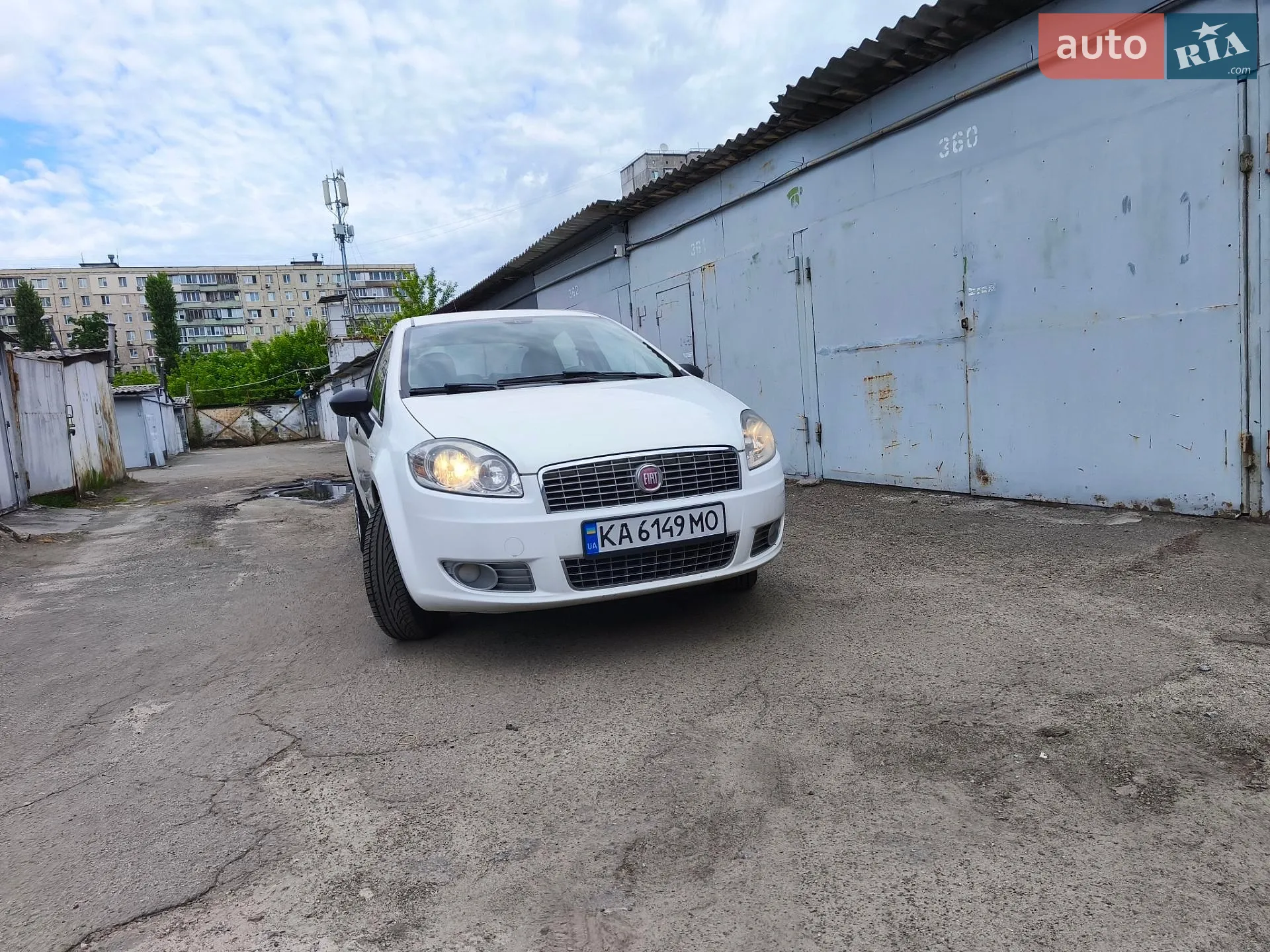 2012 Fiat Linea - мініатюра 8