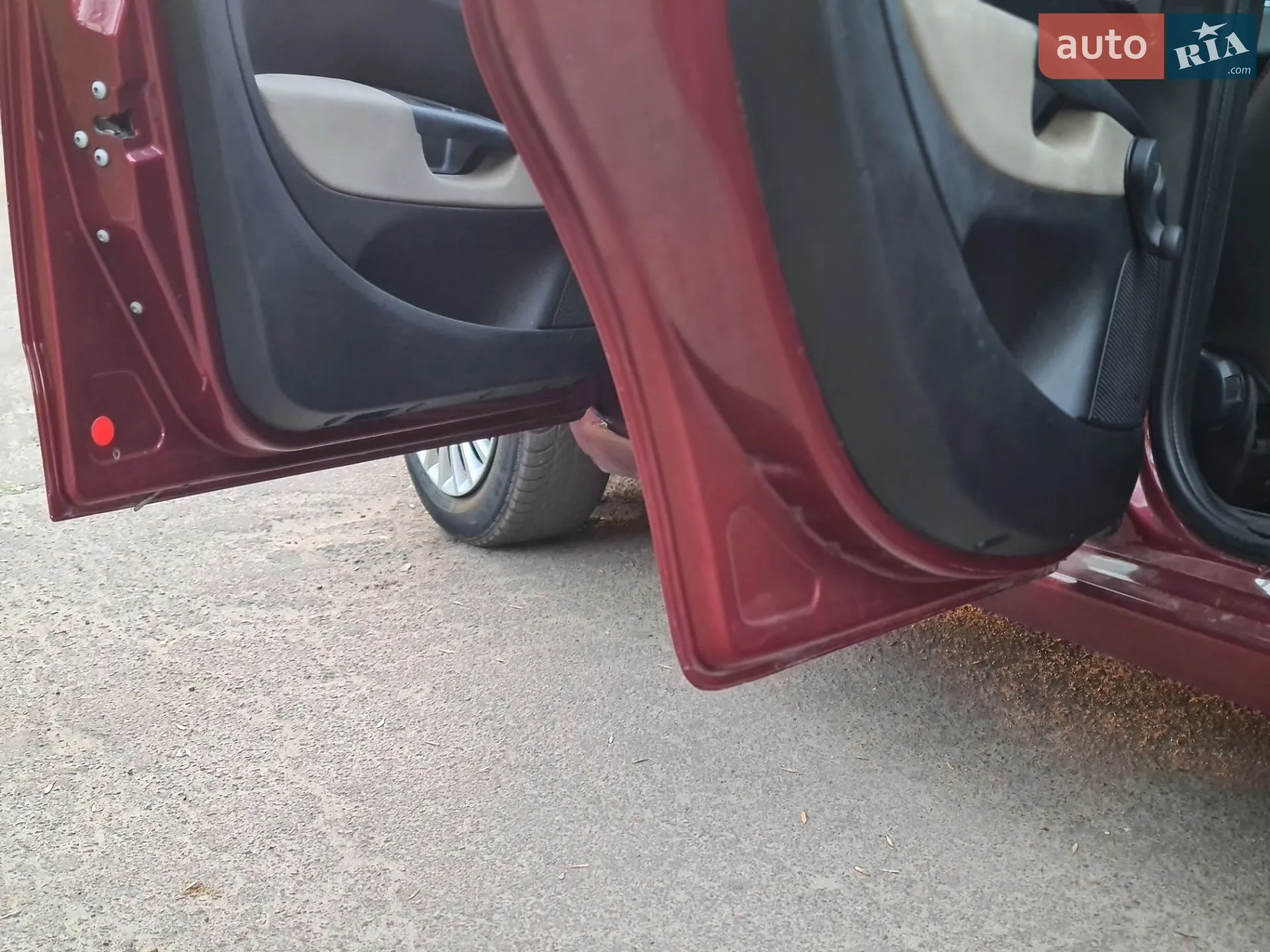 2010 Fiat Linea - мініатюра 13