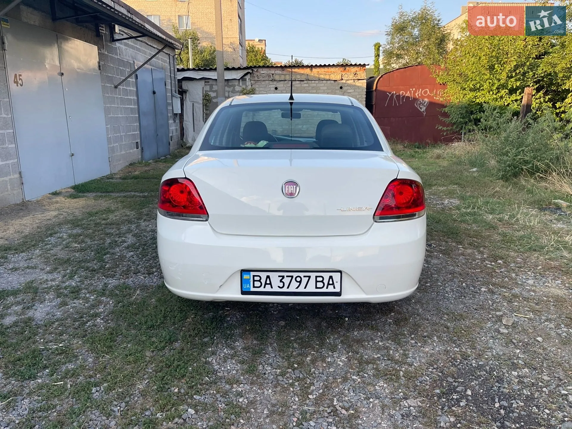 2012 Fiat Linea - мініатюра 10