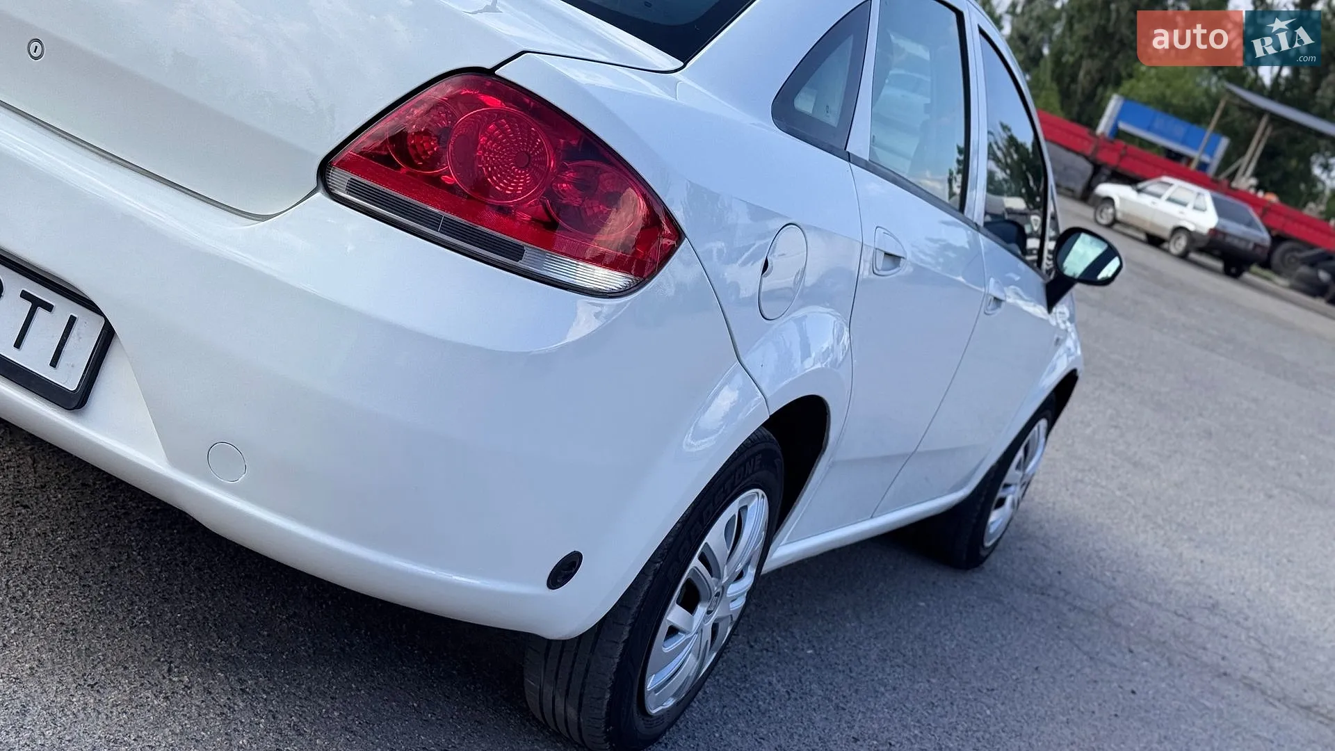 2012 Fiat Linea - мініатюра 6