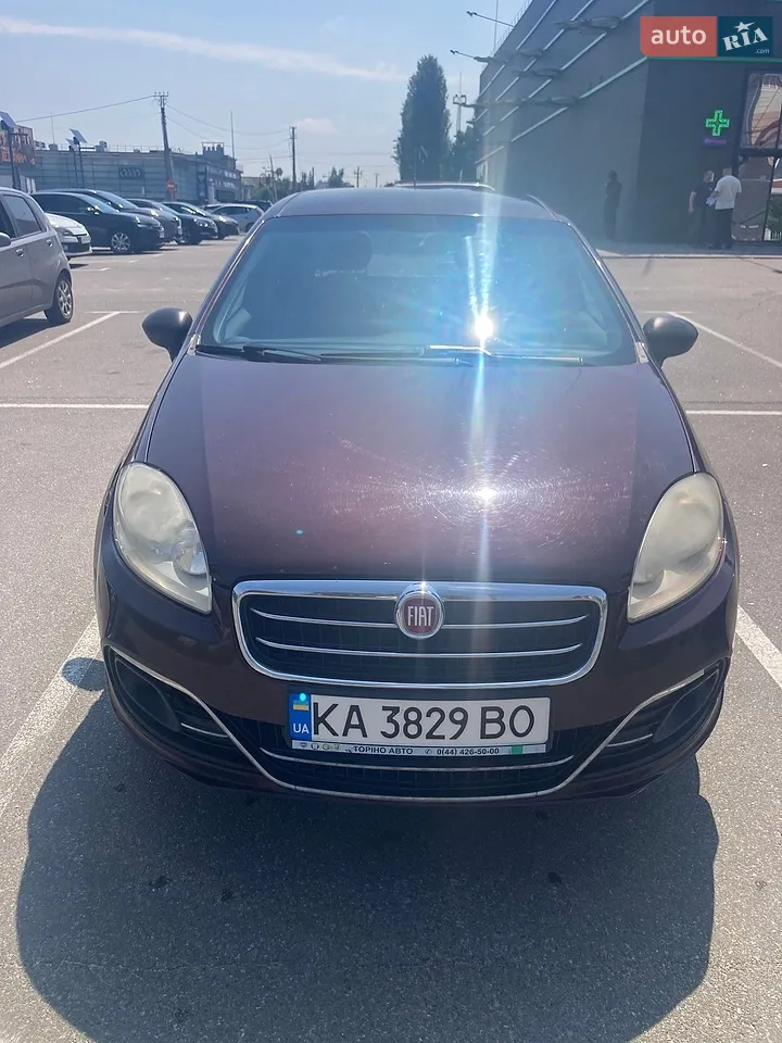 2012 Fiat Linea - мініатюра 25