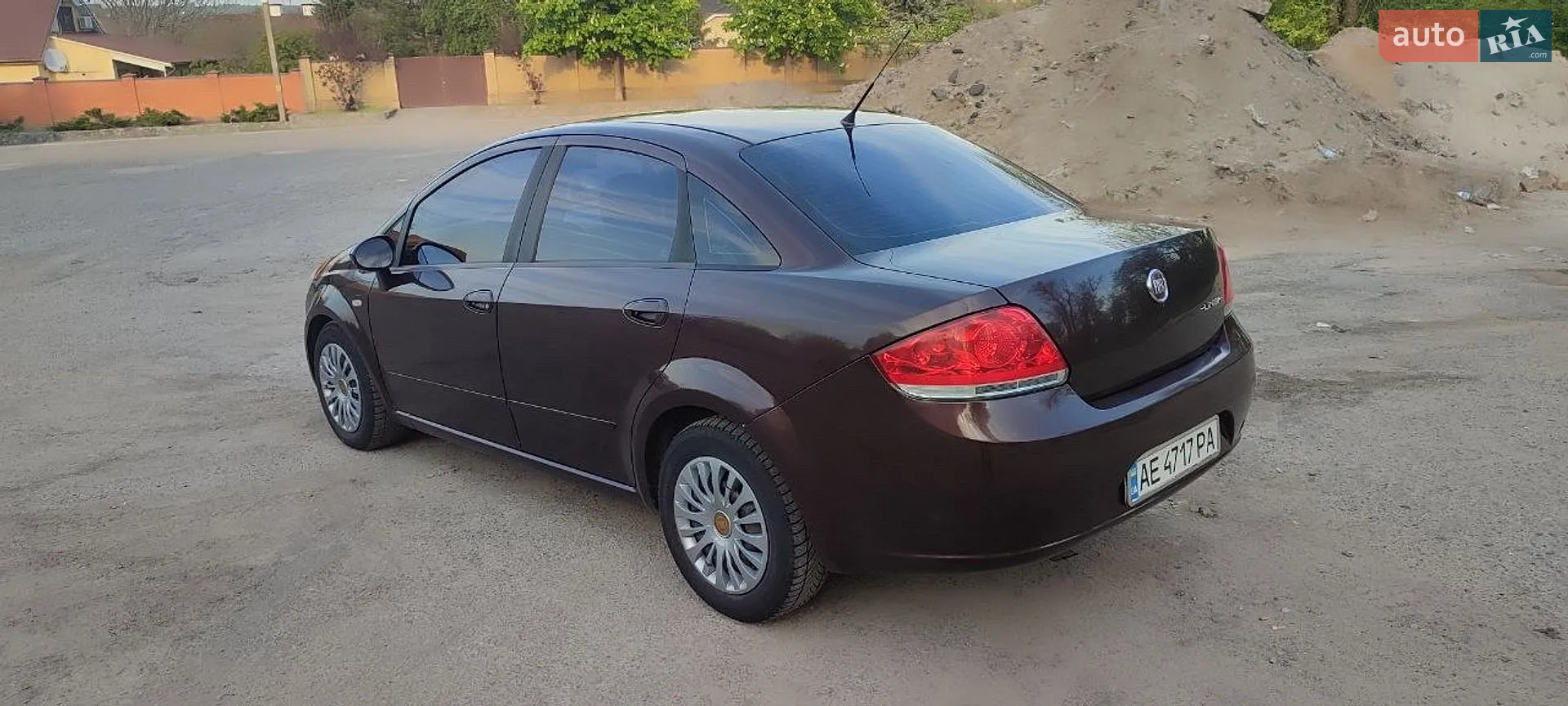 2012 Fiat Linea - мініатюра 2