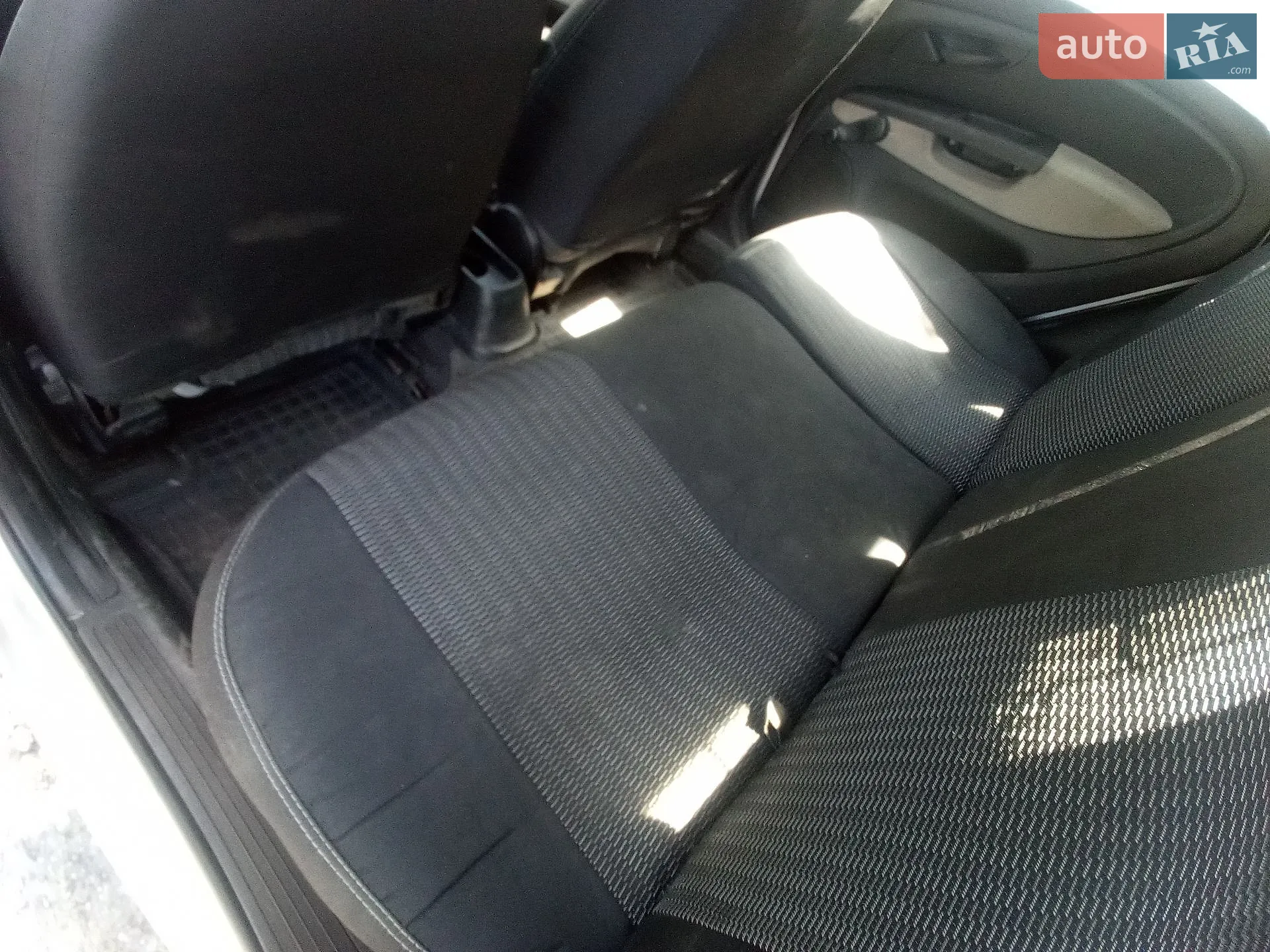 2010 Fiat Linea - мініатюра 9