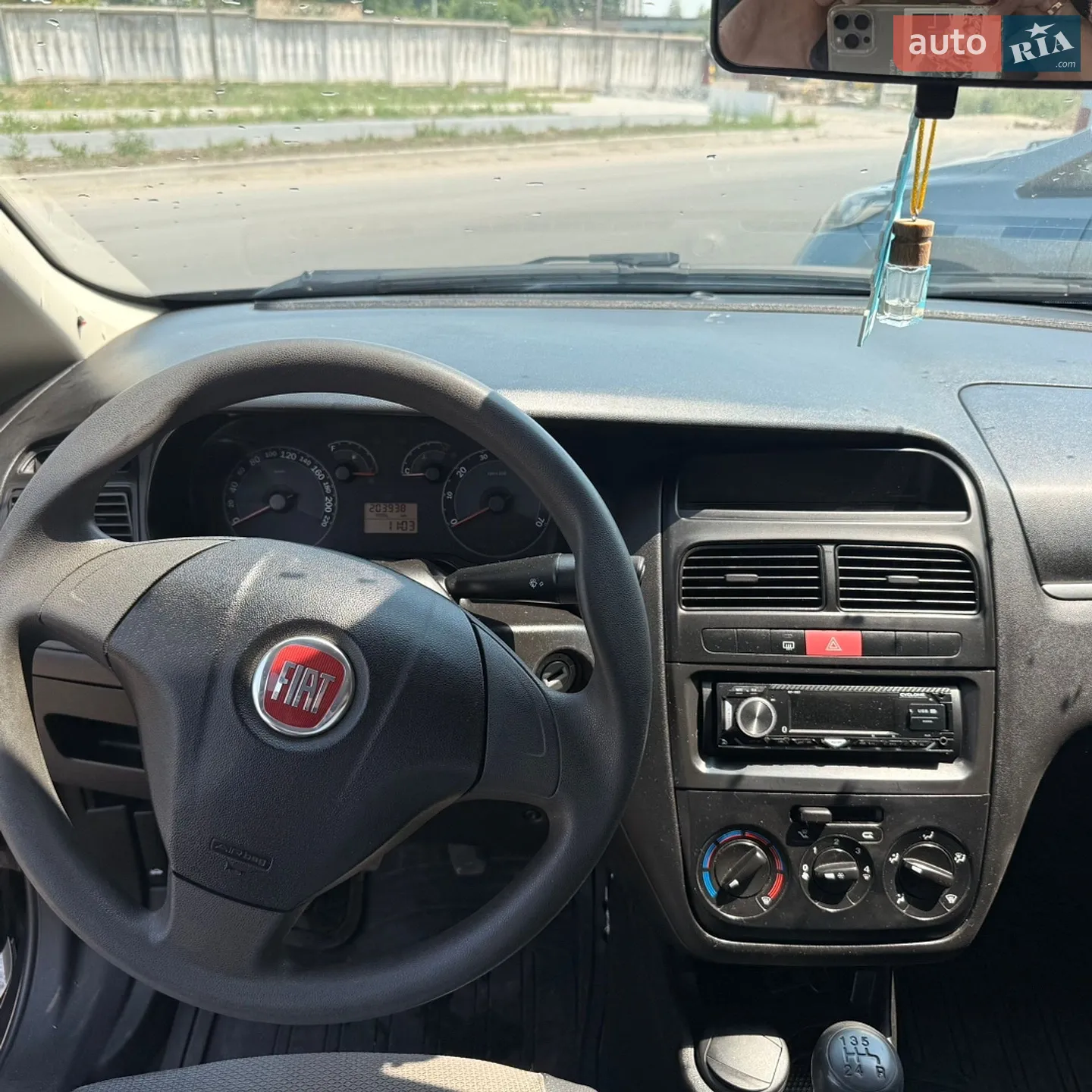 2011 Fiat Linea - мініатюра 8