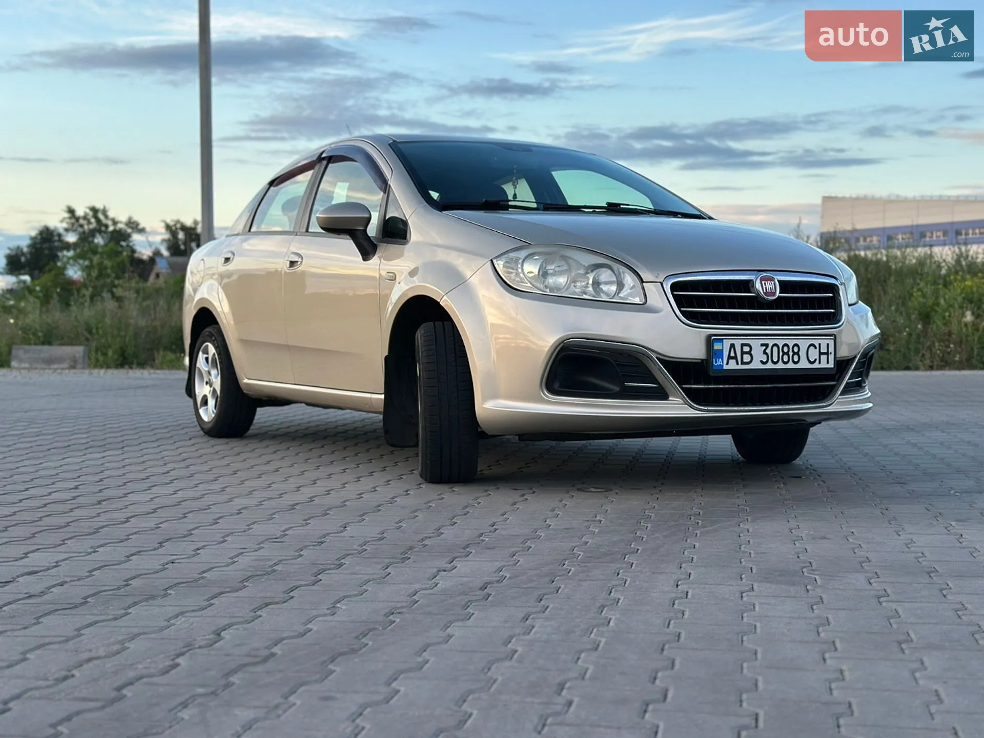 2013 Fiat Linea - мініатюра 10