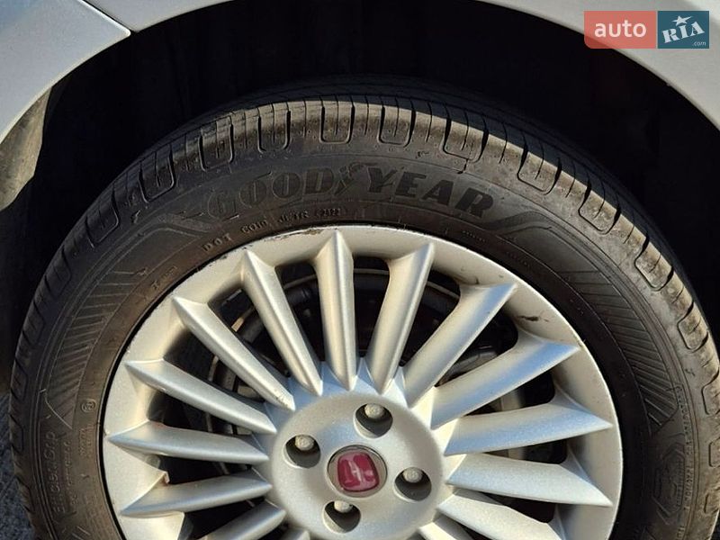 Седан Fiat Linea 2009 в Вознесенську