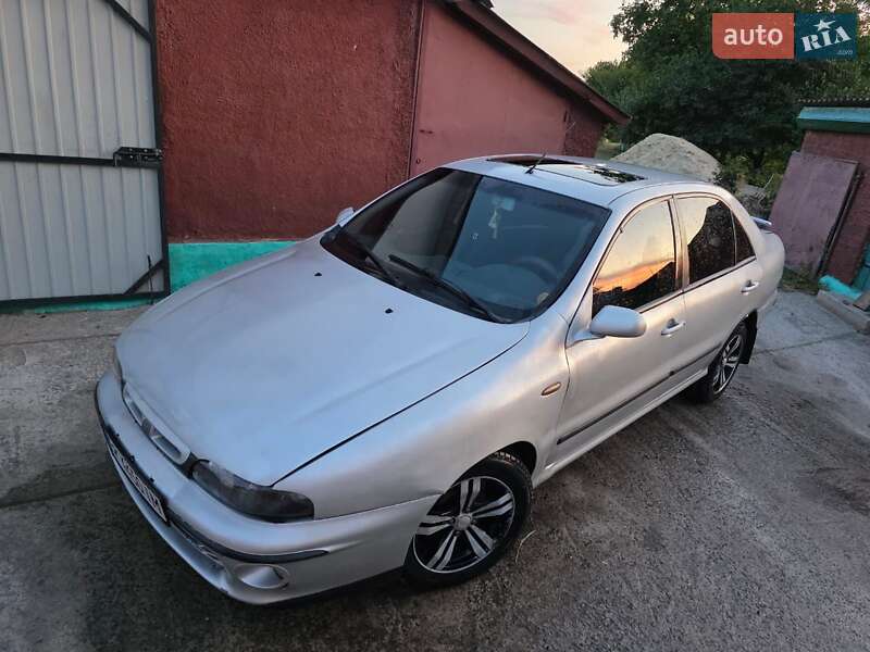 Седан Fiat Marea 2000 в Ровно