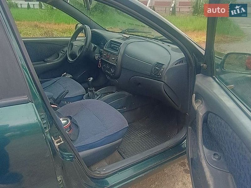 Седан Fiat Marea 1998 в Галичі