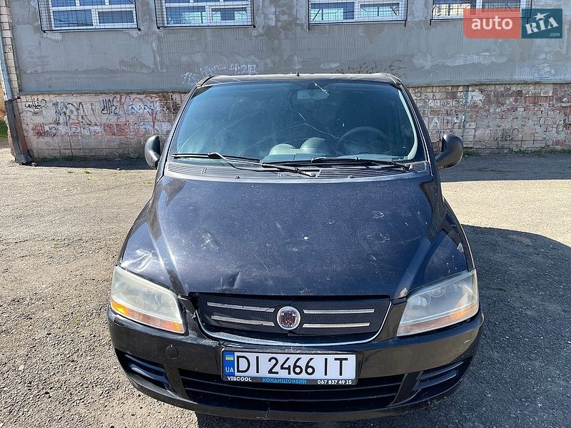 Микровэн Fiat Multipla 2004 в Черновцах