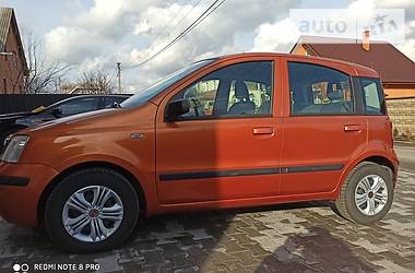 Хетчбек Fiat Panda 2010 в 