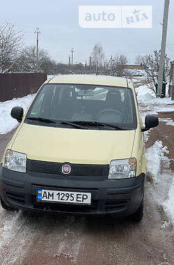 Універсал Fiat Panda 2010 в Черняхові