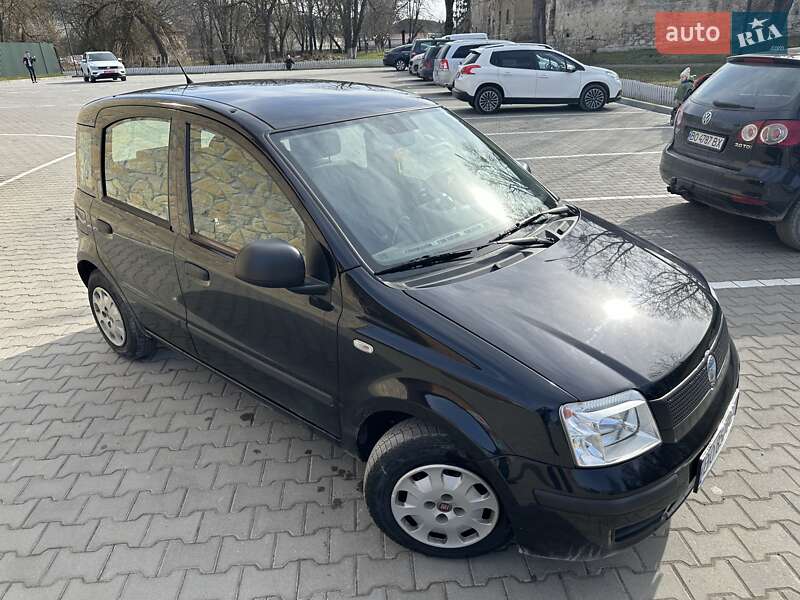 Хэтчбек Fiat Panda 2012 в Бережанах