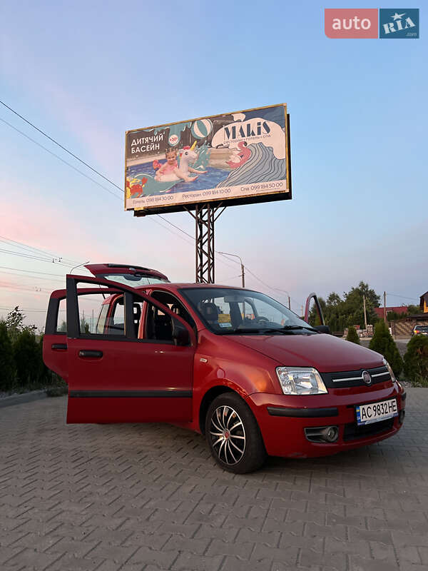 Хэтчбек Fiat Panda 2005 в Луцке