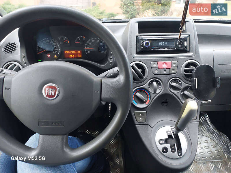Хэтчбек Fiat Panda 2009 в Святопетровское фото 7 Хэтчбек Fiat Panda 2009 в Святопетровское