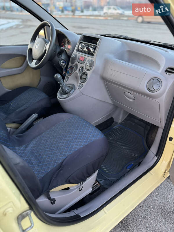 Хетчбек Fiat Panda 2005 в Василькові