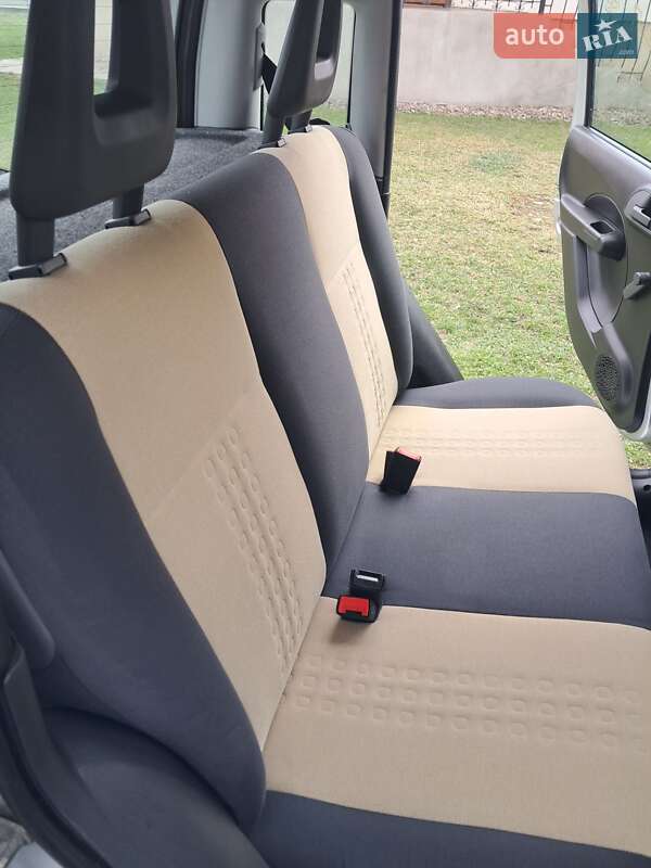 Хэтчбек Fiat Panda 2012 в Ивано-Франковске