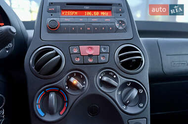 Хетчбек Fiat Panda 2010 в 