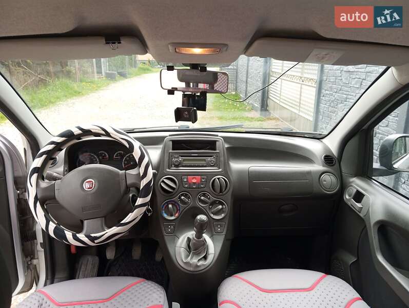 Хэтчбек Fiat Panda 2011 в Тернополе