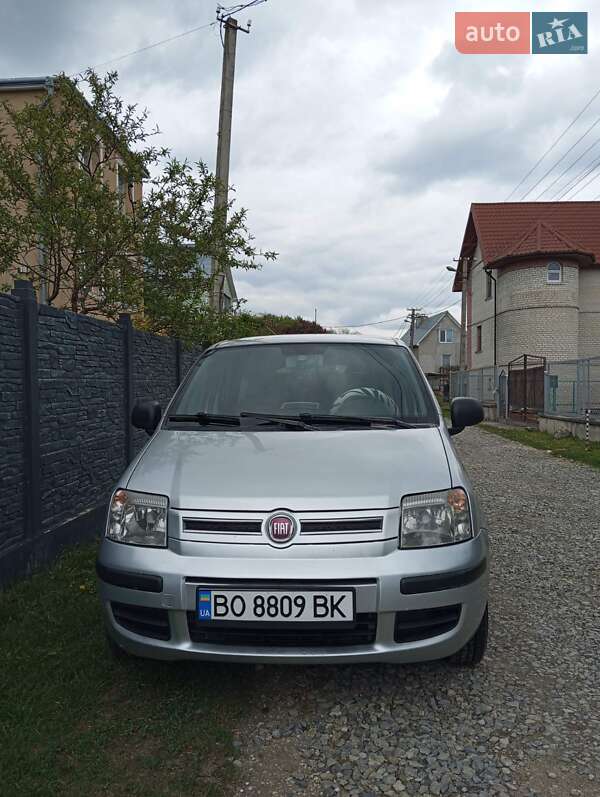 Хэтчбек Fiat Panda 2011 в Тернополе