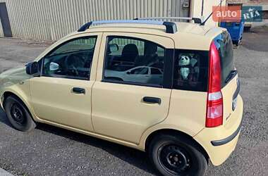Хэтчбек Fiat Panda 2010 в 