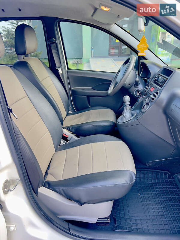 Хэтчбек Fiat Panda 2011 в Тернополе