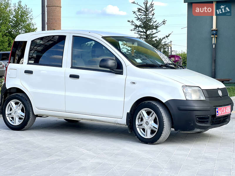 Хэтчбек Fiat Panda 2011 в Тернополе