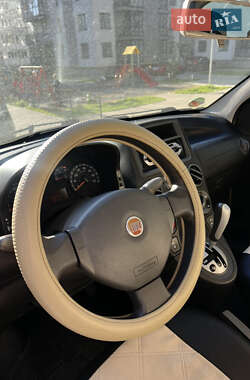 Хетчбек Fiat Panda 2009 в 