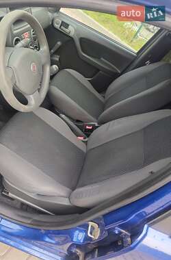 Хэтчбек Fiat Panda 2009 в 