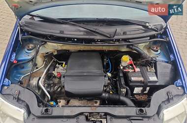 Хэтчбек Fiat Panda 2009 в 